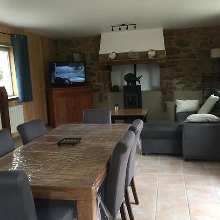 Longere Ty Nico 1 Holiday home *